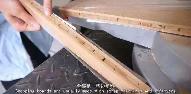 开云 开云体育平台1块顶2块！乌檀整木+不锈钢「双面抑菌」菜板切砍剁都不怕！(图3)