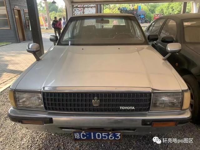不锈钢保险杠 丨 低配版丰田皇冠Toyota Crown YS130开云 开云体育(图1)