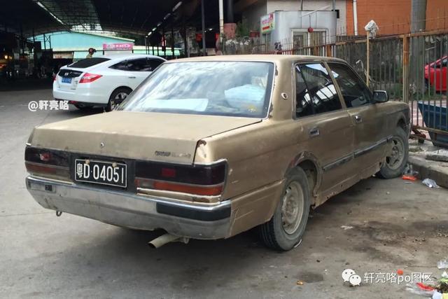 不锈钢保险杠 丨 低配版丰田皇冠Toyota Crown YS130开云 开云体育(图5)