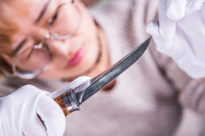 匠人工坊三只熊开云体育 开云平台：大马士革钢刀和不锈钢刀的差异(图1)