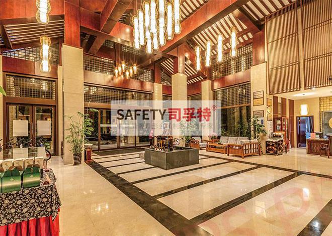 高端定制 最流开云 开云体育行的金属屏风【司孚特不锈钢屏风】(图1)