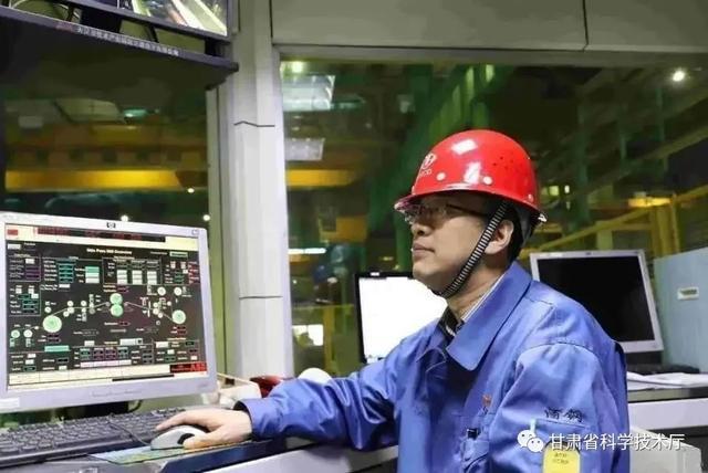 潘吉祥：从不锈钢的“领航人”到省科技开云 开云体育功臣(图1)