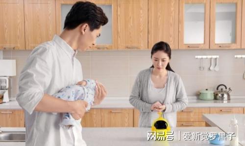 宝宝奶瓶多久换一次开云 开云体育平台？超过这一期限相当于给娃喂“毒奶”(图3)