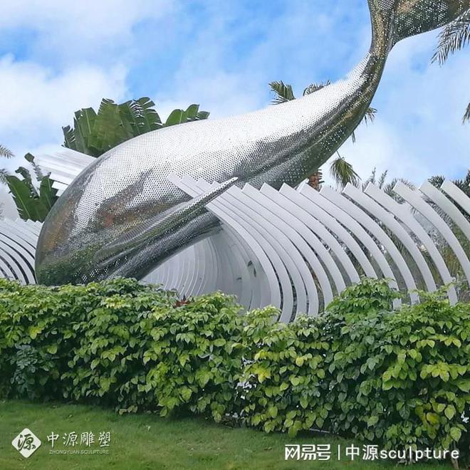 不锈钢鲸开云体育 kaiyun.com 官网入口鱼雕塑不仅仅是艺术品更是文化符号！(图1)