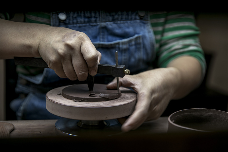 跨Kaiyun 开云体育单位“师带徒”无锡惠山“工匠基金”的探索(图1)