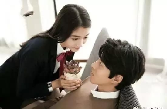 开云 开云体育官网揭秘贵圈强大的替身行业只有想不到没有“替”不到(图5) 开云 开云体育官网揭秘贵圈强大的替身行业只有想不到没有“替”不到(图5)