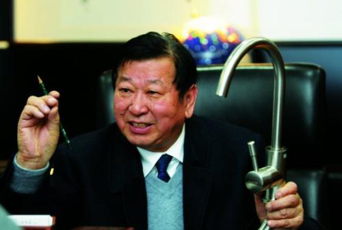 他曾是“中国锅王”65岁时卖掉产业再次创业如今身价500亿Kaiyun 开云体育(图2)