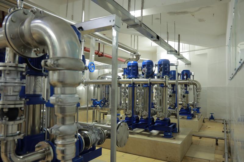 开云体育 Kaiyun.com 官网入口中山小区二次供水改造工程进展如何？记者现场探访→(图2)