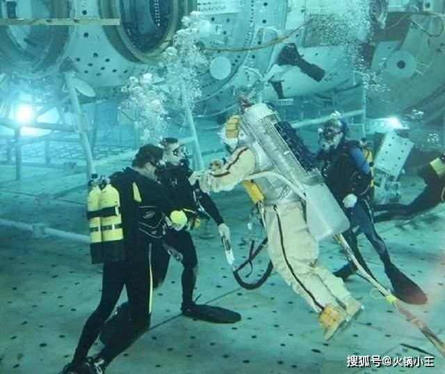 开云 开云体育官网小看印度加甘扬载人飞船了？起飞重量约8吨首飞时间又推迟了(图12)