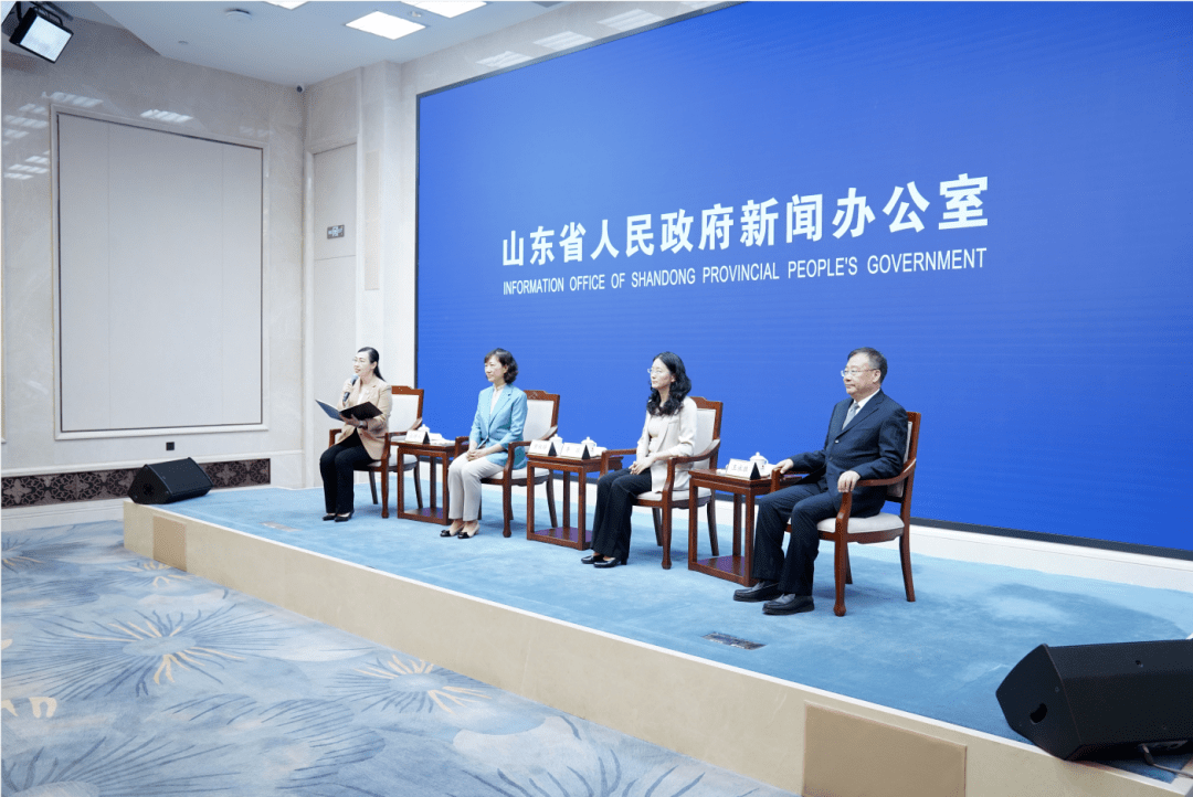 开云 开云体育官网答记者问｜泰山钢铁王永胜：发挥不锈钢产业链“链主”企业作用打造钢铁行业绿色工厂(图2)